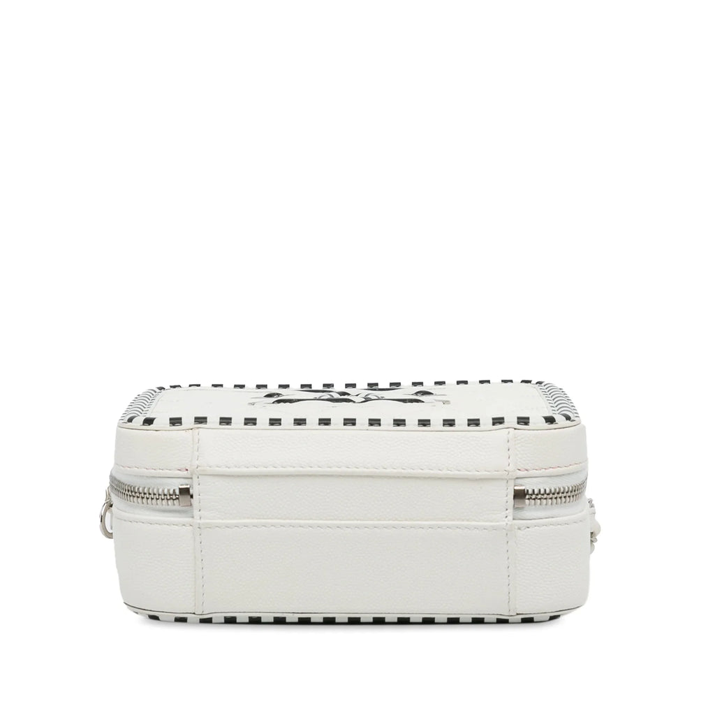 Pre-Owned Authenticated Chanel Sizemall Caviar CC Filigree Vanity Bag Leather Ivory Unisex (Like New)