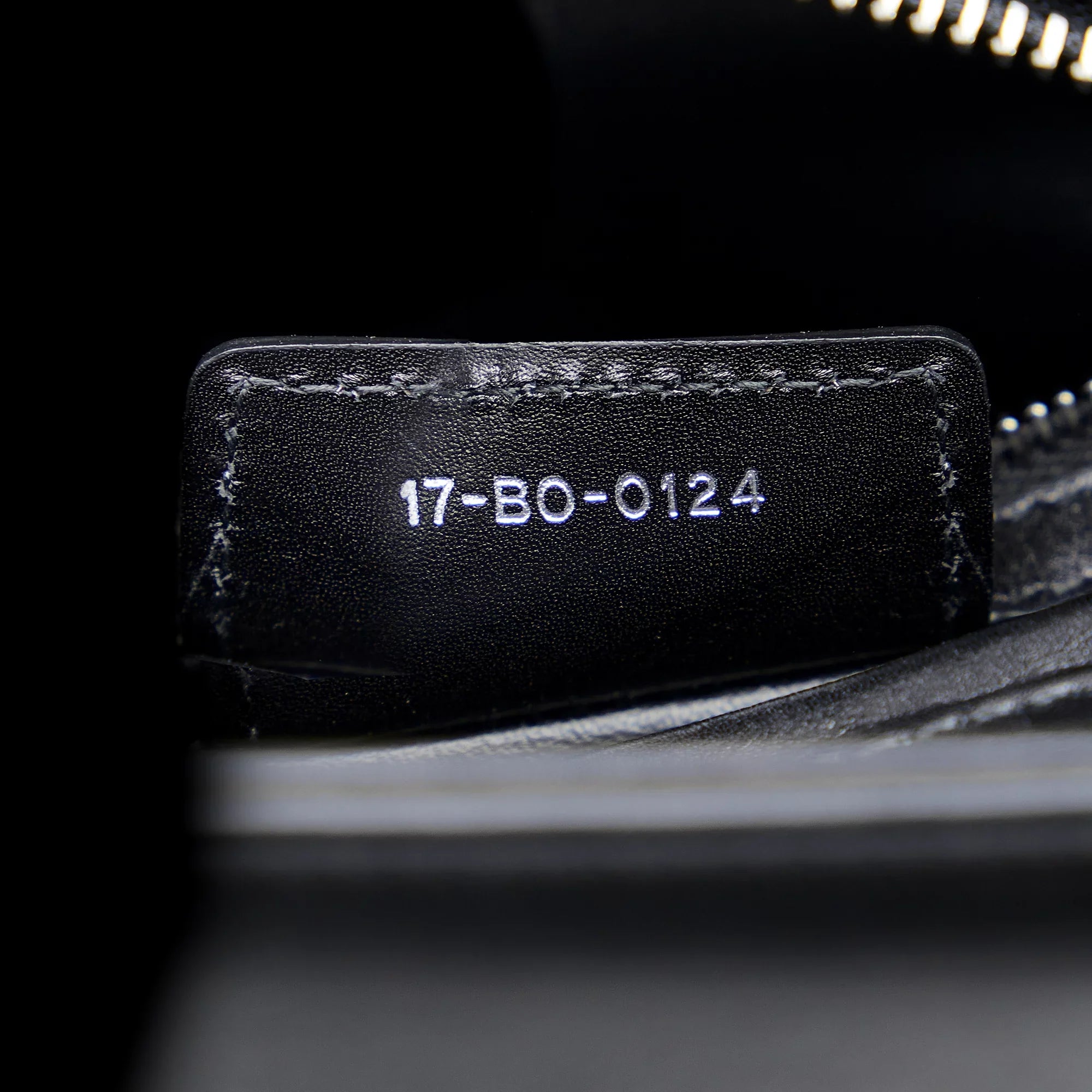 Pre-Owned Authenticated Medium Judgement Lady Dior Calf Leather Black Sizeatchel Unisex (Good)