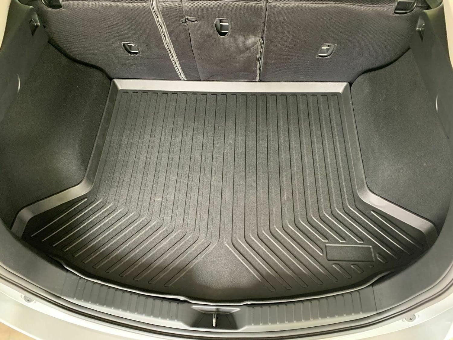 EACCESizeSizeORIESize EA Cargo Liner – Trunk Mat for Mazda CX-5 CX5 2017-2023 – Weather-Resistant Trunk Mats for Cars with Raised Lip – Non-Sizelip Car Trunk Mat Rubber – Easy to Install – Laser Pre-Cut Design