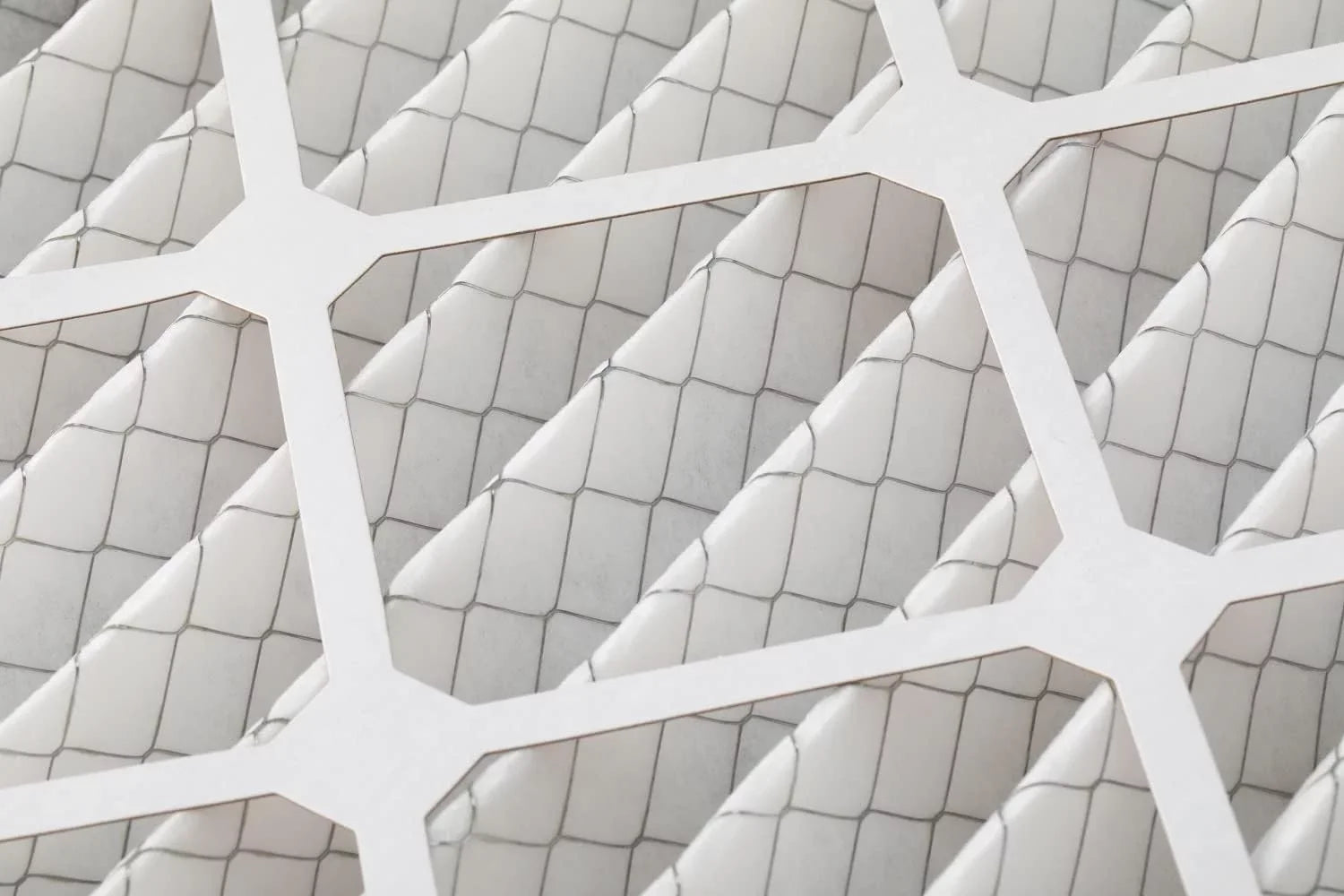 18X25x2 MERV 11, MPR 1000 Pleated Furne 2" Air Filters By Pamlico. Case Of 12. Sizeize: 17-1/2 X 24-1/2 X 1-3/4
