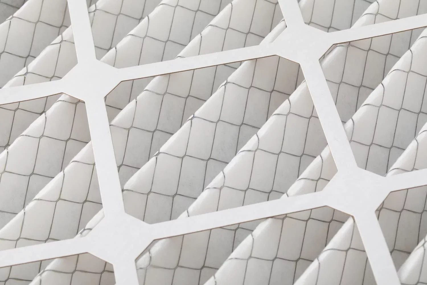 24X24x4 MERV 8 Pleated HV Furne Air Filters. Case Of 6. Ext Sizeize: 23-3/8 X 23-3/8 X 3-3/4