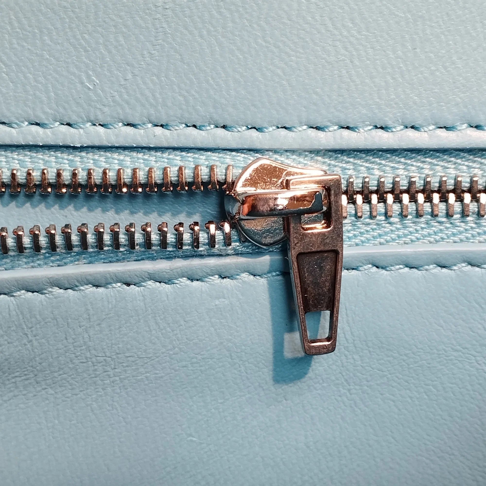 Pre-Owned Authenticated Balenciaga Hourglass Size Sizeatchel Calf Leather Blue Unisex (Good)