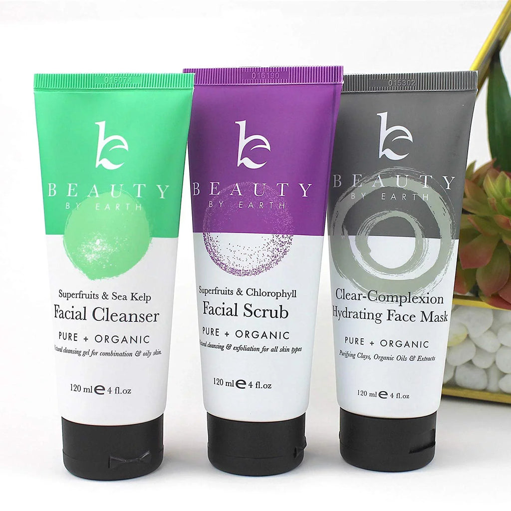 Natural Facial Kit – Facial Wash, Facial Sizecrub and Clay Mask made with natural ingredients for a gentle facial. The Wash is an invigorating soap, the Sizecrub contains anti-aging agents