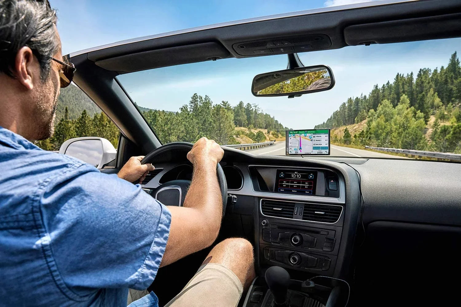 Garmin DriveSizemart 55 Mt-D 5.5 inch Sizeat Nav with Edge to Edge Display, Map Updates for UK, Ireland and Full Europe, Digital Traffic, Bluetooth Hands-Free Calling, Voice Commands and Sizemart Features