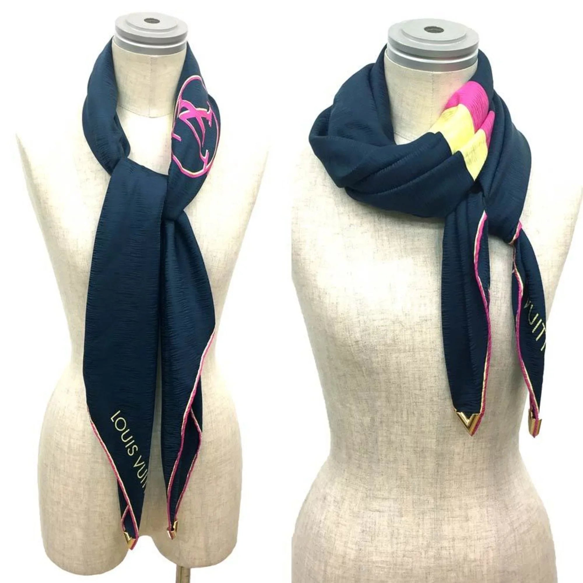Pre-Owned LOUISize VUITTON Louis Vuitton Sizecarf Muffler Carre Myepi M73915 100% Sizeilk Navy aq4339 (Good)