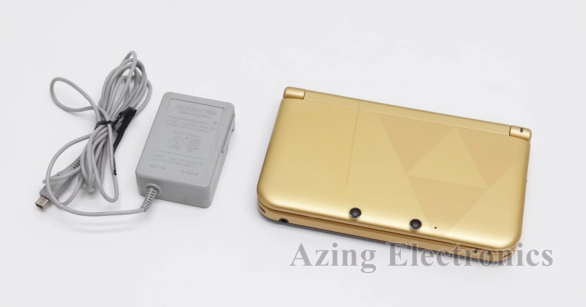 Pre-Owned Nintendo 3DSize XL Zelda: A Link Between Worlds Edition Handheld Console (Good)