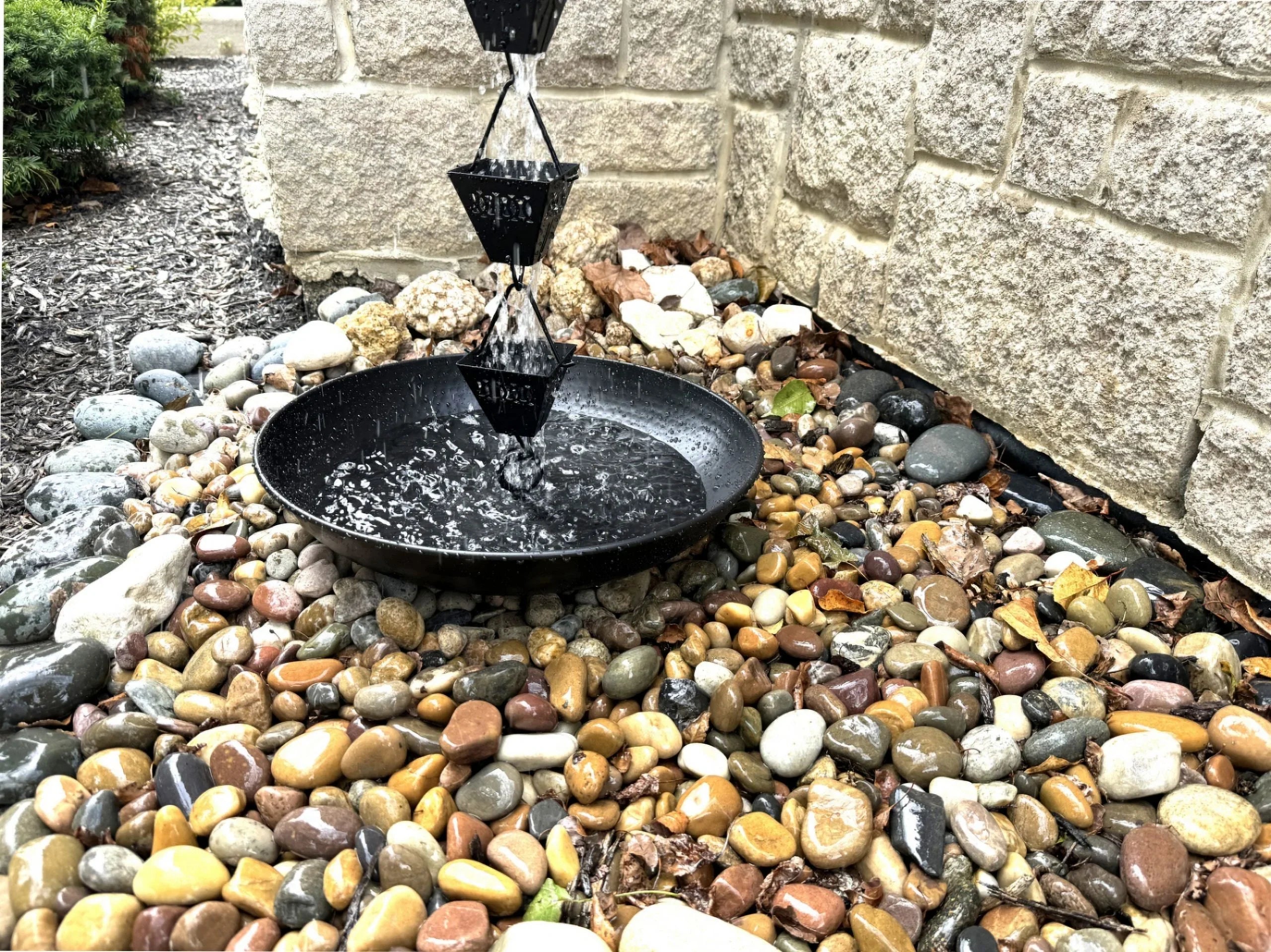 U-nitt Rain Chains 16" Anchoring Catch Basin/Receptacle/Bowl/Dish/Anchor, Black Powder Coated, Hammered, for Roof Gutter Rain Chain Installation, A Decorative Fountain, A Bird Bath/Birdbath, 976BLK