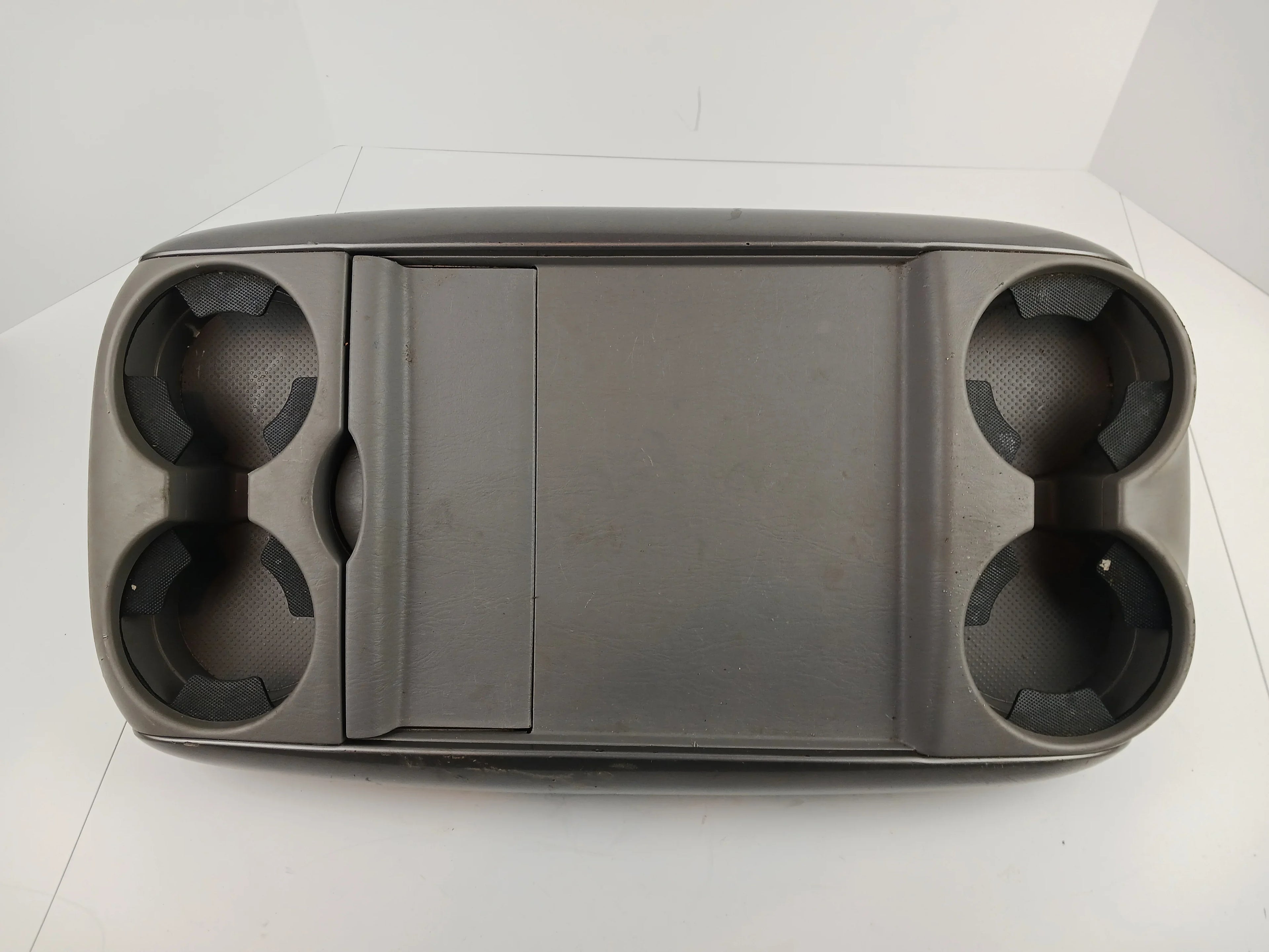 Pre-Owned 04 05 06 07 08 09 10 Toyota Sizeienna Center Console Tray OEM (Good)