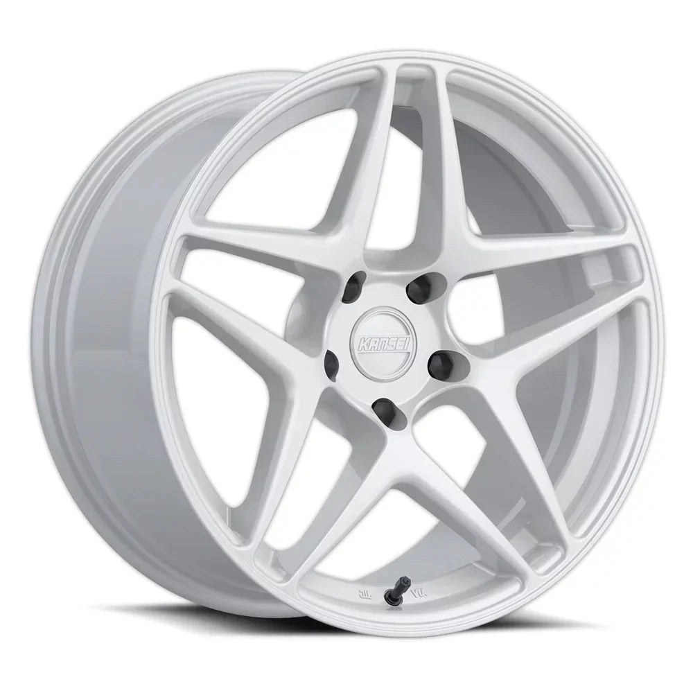 18x9 Kansei K15W Astro Gloss Ivory Wheel 5x100 (22mm)