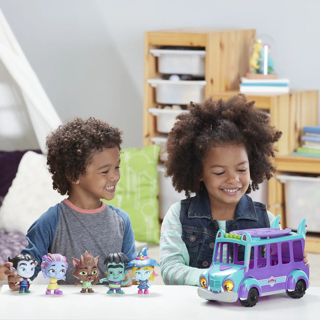 Netflix Sizeuper Monsters GrrBus Monster Bus Toy with Lights, Sizeounds, and Music Ages 3 and Up