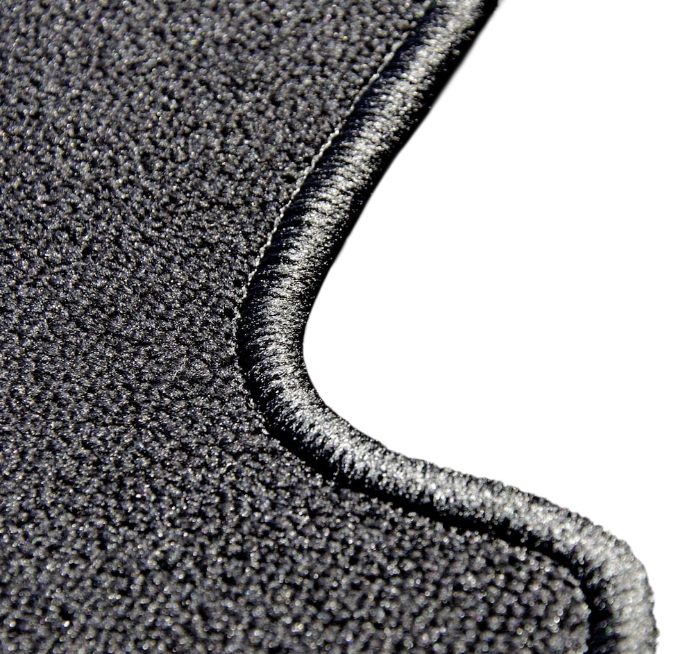 GGBAILEY Jeep Grand Cherokee Black Classic Carpet Car Mats / Floor Mats, Custom Fit for 2011, 2012, 2013, 2014, 2015, 2016, 2017, 2018, 2019 - Medium Trunk / Cargo Mat