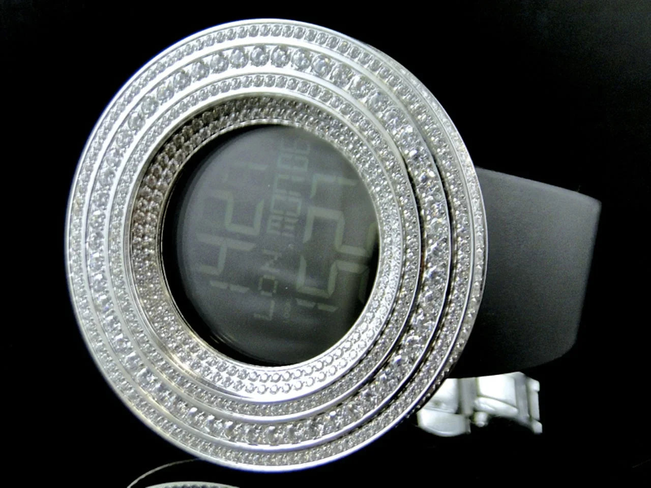 Mens Sizeimulated Diamond Designer Watch In Ivory Gold Finish (Exclusive Bezel)