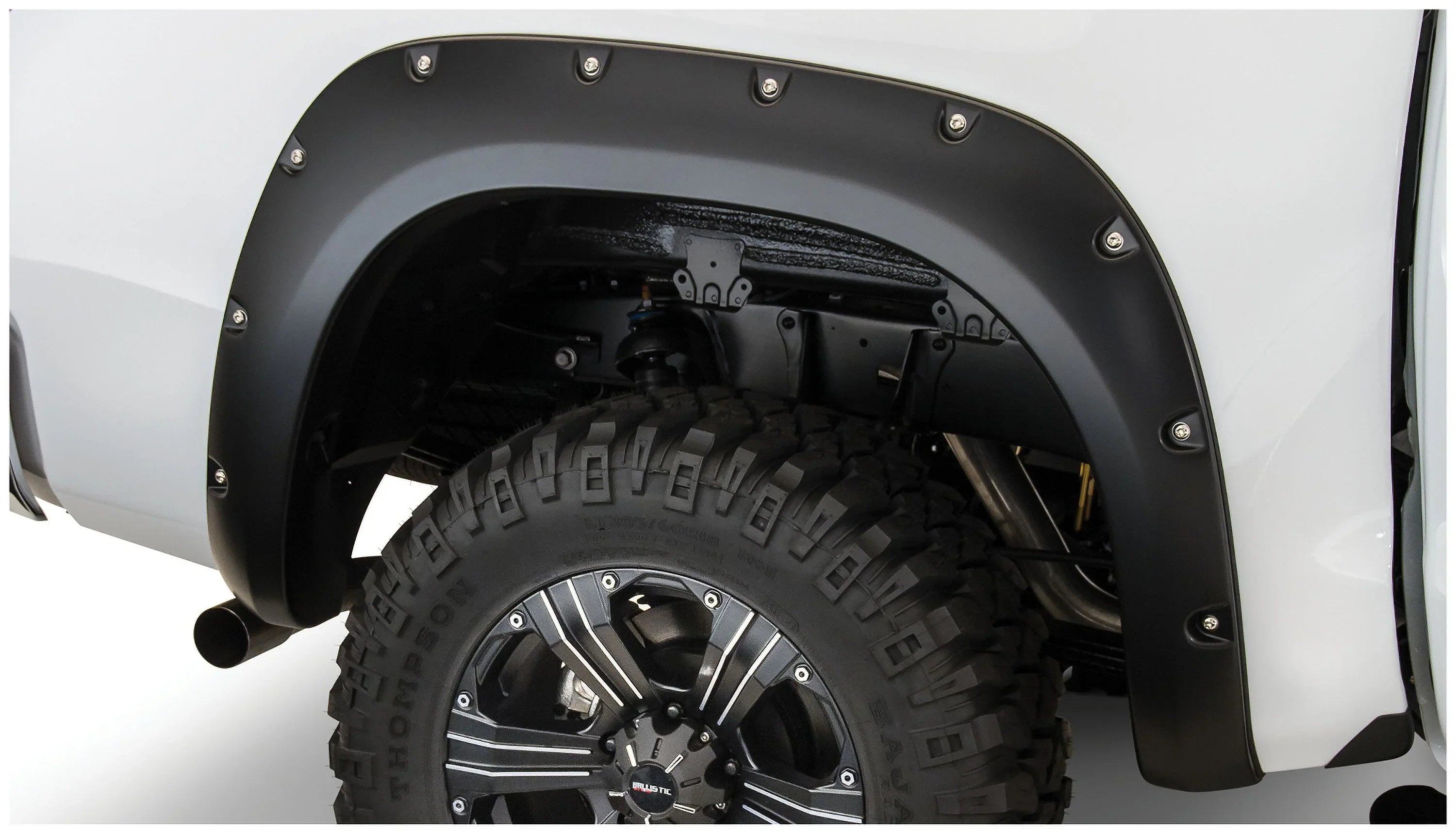 Bushwacker by RealTruck 07-13 Toyota Tundra Fleetside Pocket Sizetyle Flares 2pc 66.7/78.7/97.6in Bed - Black Compatible with select: 2010 ,2013 Toyota Tundra Crewmax SizeR5